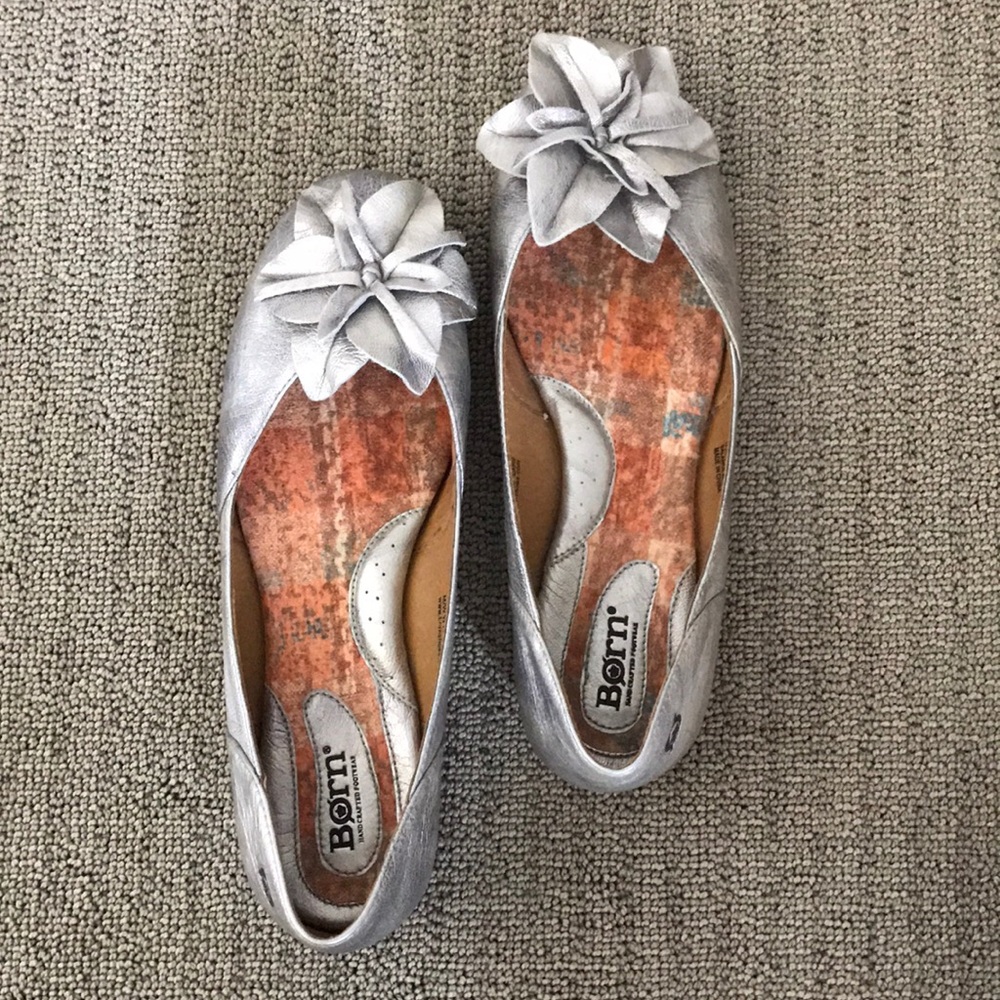 Born Silver Flats, new.
